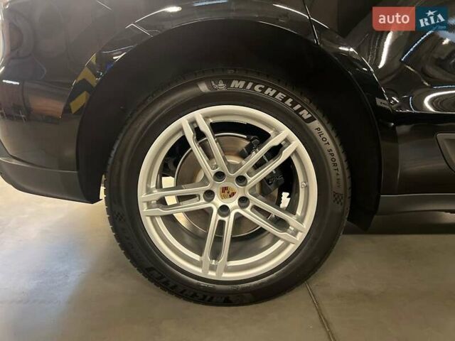 Черный Порше Масан, объемом двигателя 1.98 л и пробегом 3 тыс. км за 79539 $, фото 22 на Automoto.ua