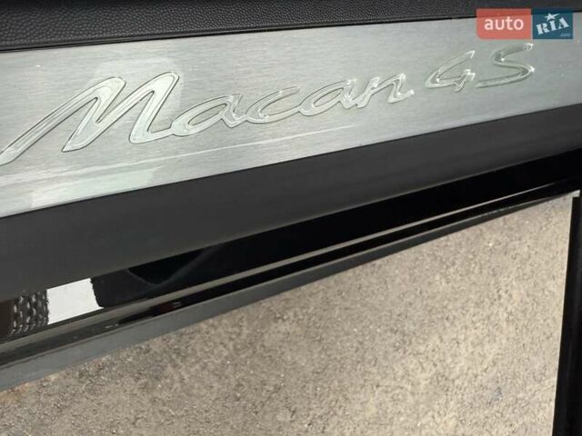 Порше Масан 2024 у Києві на Automoto.ua Чорний Порше Масан, об'ємом двигуна 0 л та пробігом 1 тис. км за 115555 $, фото 37 на Automoto.ua