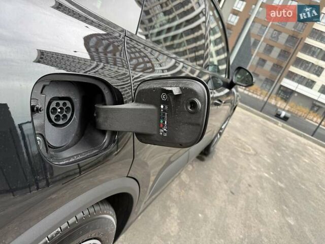 Порше Масан 2024 у Києві на Automoto.ua Чорний Порше Масан, об'ємом двигуна 0 л та пробігом 1 тис. км за 115555 $, фото 31 на Automoto.ua