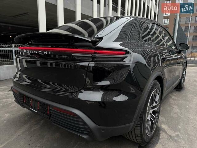 Порше Масан 2024 у Києві на Automoto.ua Чорний Порше Масан, об'ємом двигуна 0 л та пробігом 1 тис. км за 115555 $, фото 5 на Automoto.ua