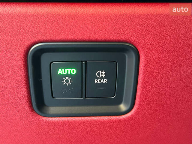 Черный Порше Масан, объемом двигателя 0 л и пробегом 1 тыс. км за 105500 $, фото 20 на Automoto.ua