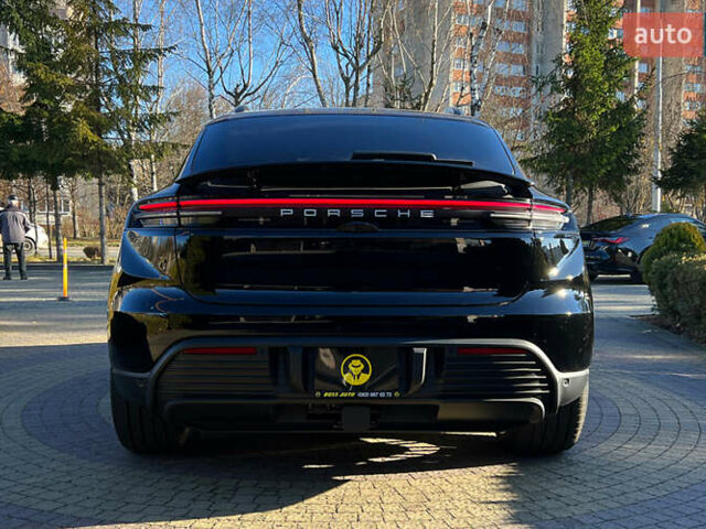 Черный Порше Масан, объемом двигателя 0 л и пробегом 1 тыс. км за 105500 $, фото 5 на Automoto.ua