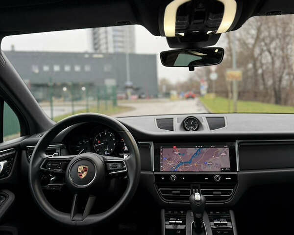 Фіолетовий Порше Масан, об'ємом двигуна 1.98 л та пробігом 9 тис. км за 63900 $, фото 9 на Automoto.ua