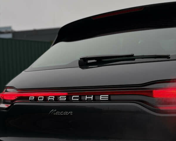 Фіолетовий Порше Масан, об'ємом двигуна 1.98 л та пробігом 9 тис. км за 63900 $, фото 7 на Automoto.ua