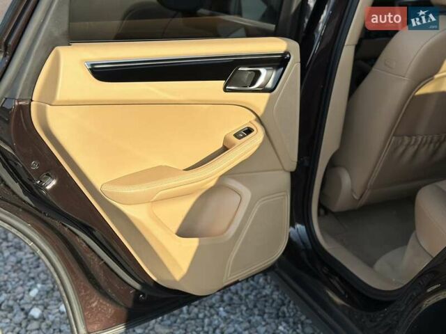 Коричневий Порше Масан, об'ємом двигуна 3 л та пробігом 206 тис. км за 21400 $, фото 59 на Automoto.ua