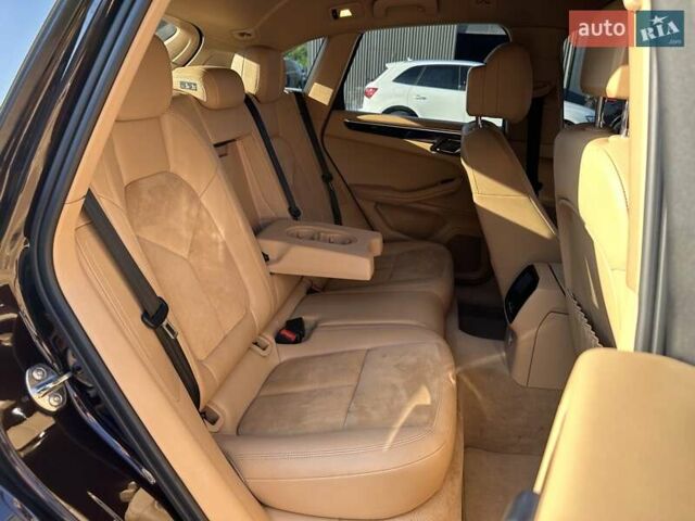 Коричневий Порше Масан, об'ємом двигуна 3 л та пробігом 206 тис. км за 21400 $, фото 54 на Automoto.ua
