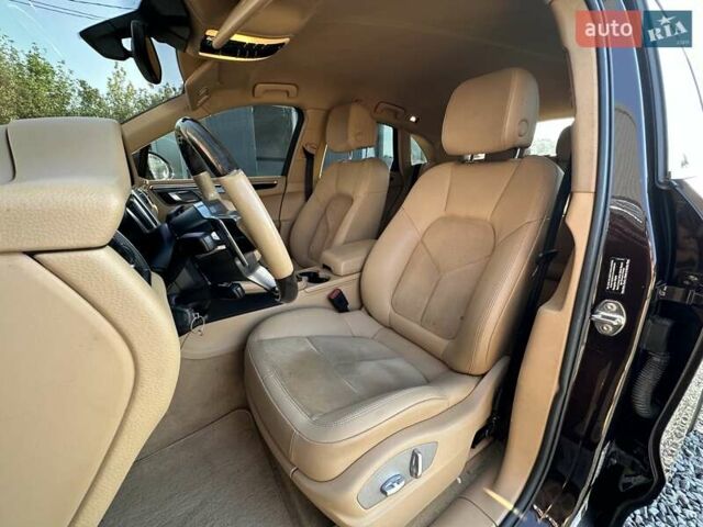 Коричневий Порше Масан, об'ємом двигуна 3 л та пробігом 206 тис. км за 21400 $, фото 23 на Automoto.ua