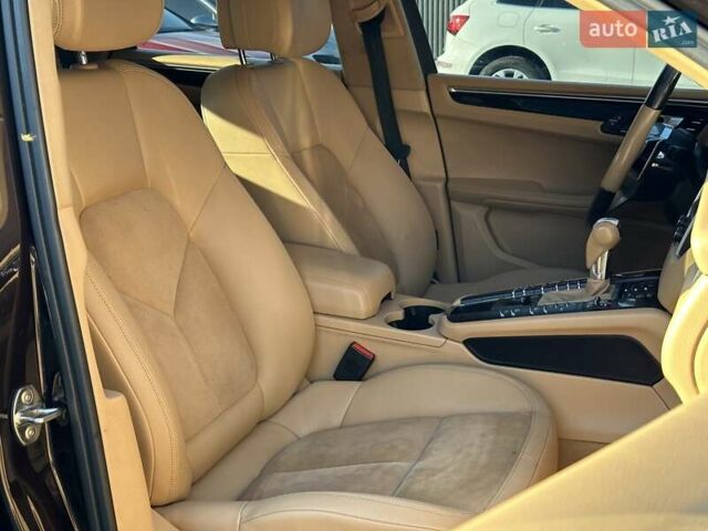 Коричневий Порше Масан, об'ємом двигуна 3 л та пробігом 206 тис. км за 21400 $, фото 47 на Automoto.ua