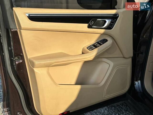 Коричневий Порше Масан, об'ємом двигуна 3 л та пробігом 206 тис. км за 21400 $, фото 20 на Automoto.ua