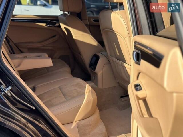 Коричневий Порше Масан, об'ємом двигуна 3 л та пробігом 206 тис. км за 21400 $, фото 47 на Automoto.ua
