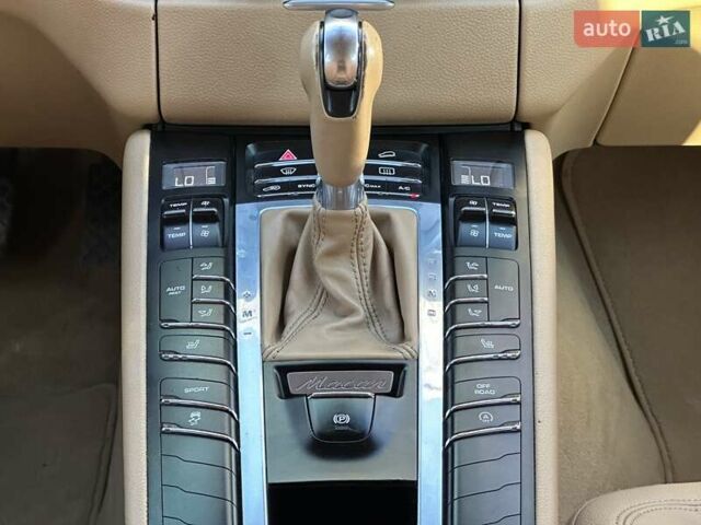 Коричневий Порше Масан, об'ємом двигуна 3 л та пробігом 206 тис. км за 21400 $, фото 35 на Automoto.ua