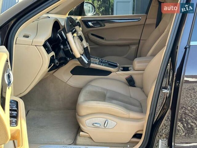 Коричневий Порше Масан, об'ємом двигуна 3 л та пробігом 206 тис. км за 21400 $, фото 24 на Automoto.ua