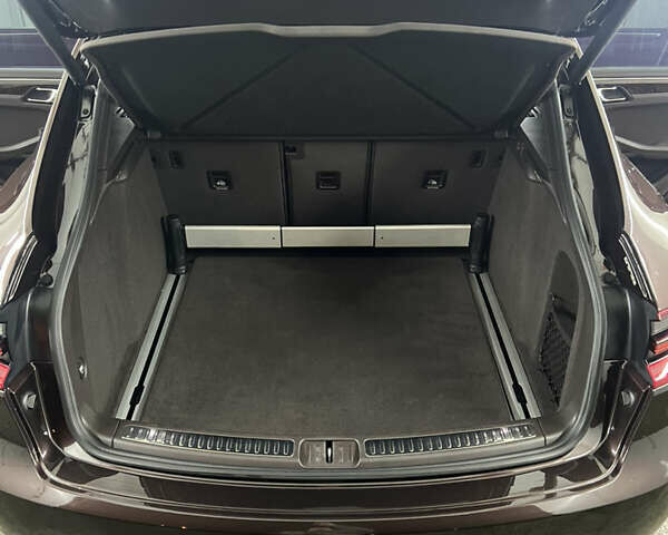 Порше Масан 2016 в Киеве на Automoto.ua Коричневый Порше Масан, объемом двигателя 3 л и пробегом 179 тыс. км за 38500 $, фото 15 на Automoto.ua