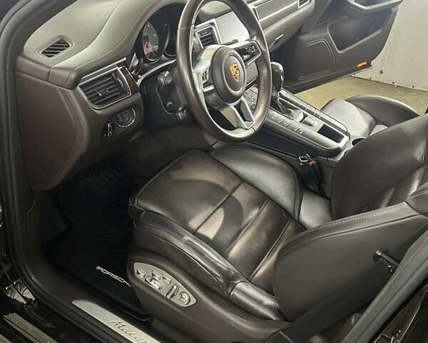 Порше Масан 2016 в Киеве на Automoto.ua Коричневый Порше Масан, объемом двигателя 3 л и пробегом 179 тыс. км за 38500 $, фото 7 на Automoto.ua