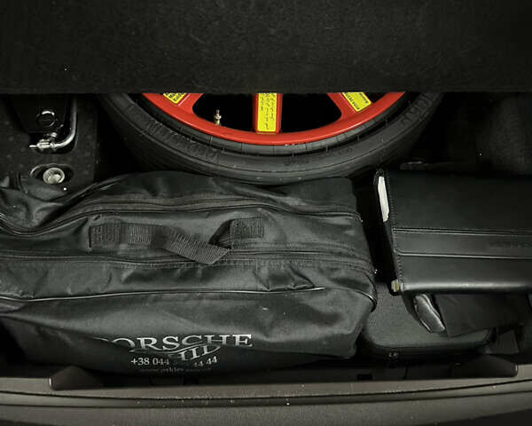 Порше Масан 2016 в Киеве на Automoto.ua Коричневый Порше Масан, объемом двигателя 3 л и пробегом 179 тыс. км за 38500 $, фото 17 на Automoto.ua