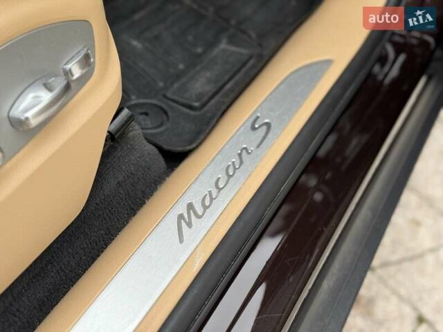 Коричневий Порше Масан, об'ємом двигуна 3 л та пробігом 167 тис. км за 28000 $, фото 82 на Automoto.ua