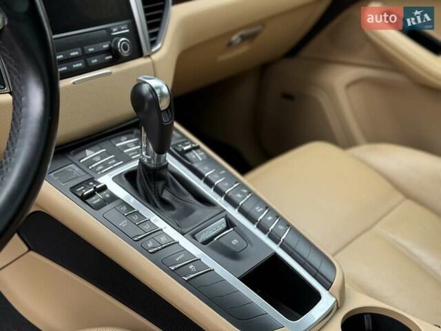 Коричневий Порше Масан, об'ємом двигуна 3 л та пробігом 167 тис. км за 28000 $, фото 62 на Automoto.ua