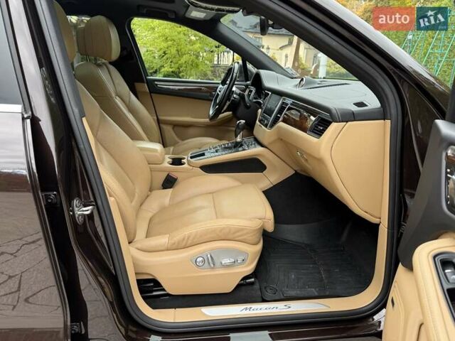 Коричневий Порше Масан, об'ємом двигуна 3 л та пробігом 167 тис. км за 28000 $, фото 84 на Automoto.ua