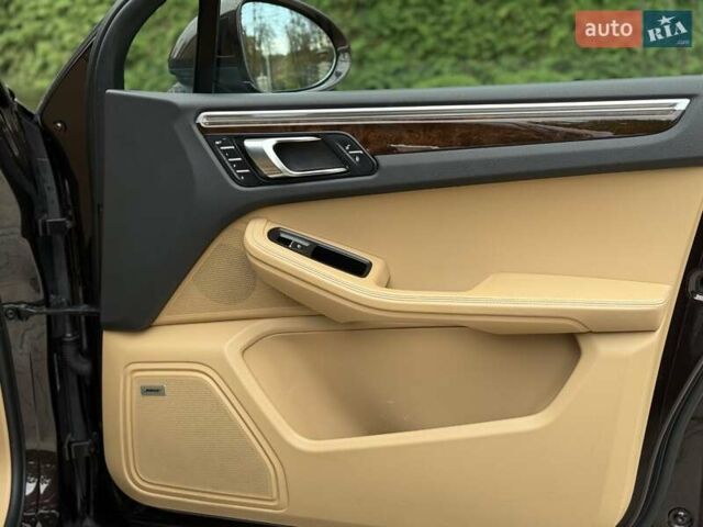 Коричневий Порше Масан, об'ємом двигуна 3 л та пробігом 167 тис. км за 28000 $, фото 80 на Automoto.ua