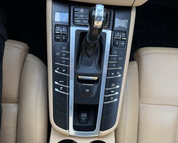 Коричневий Порше Масан, об'ємом двигуна 3 л та пробігом 167 тис. км за 28000 $, фото 109 на Automoto.ua