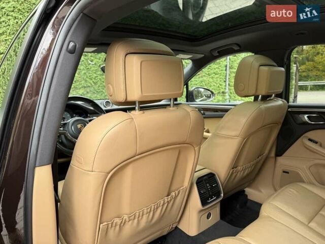 Коричневий Порше Масан, об'ємом двигуна 3 л та пробігом 167 тис. км за 28000 $, фото 68 на Automoto.ua