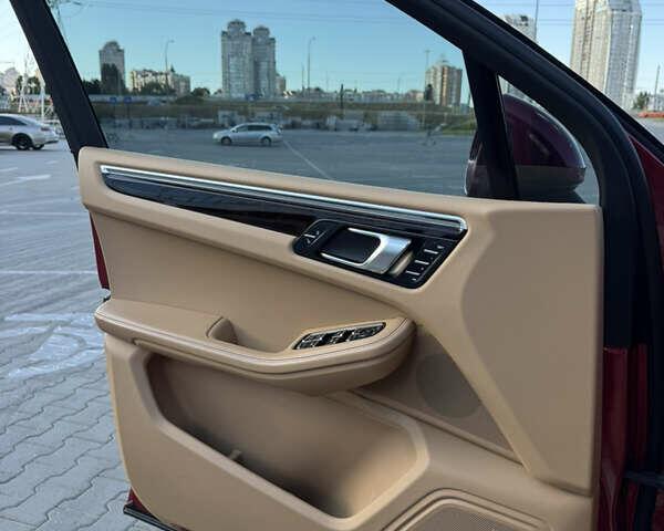 Красный Порше Масан, объемом двигателя 3 л и пробегом 129 тыс. км за 28500 $, фото 19 на Automoto.ua