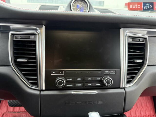Червоний Порше Масан, об'ємом двигуна 3 л та пробігом 152 тис. км за 42000 $, фото 18 на Automoto.ua