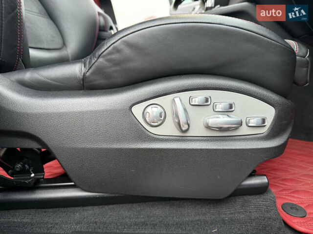 Червоний Порше Масан, об'ємом двигуна 3 л та пробігом 152 тис. км за 42000 $, фото 12 на Automoto.ua