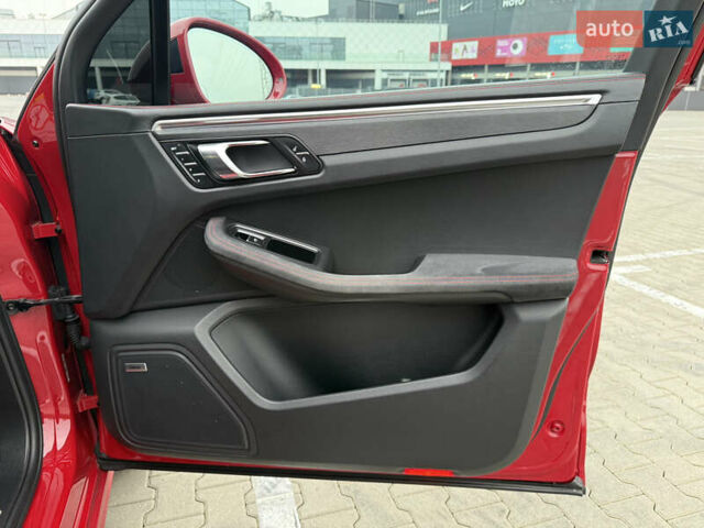 Червоний Порше Масан, об'ємом двигуна 3 л та пробігом 152 тис. км за 42000 $, фото 13 на Automoto.ua