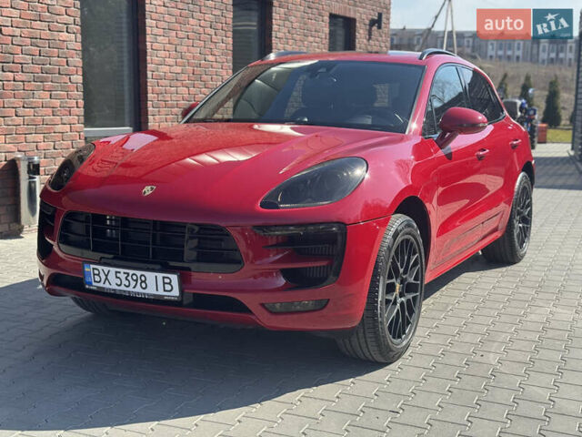 Красный Порше Масан, объемом двигателя 3 л и пробегом 117 тыс. км за 33500 $, фото 2 на Automoto.ua