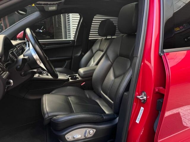 Красный Порше Масан, объемом двигателя 2 л и пробегом 96 тыс. км за 32000 $, фото 9 на Automoto.ua