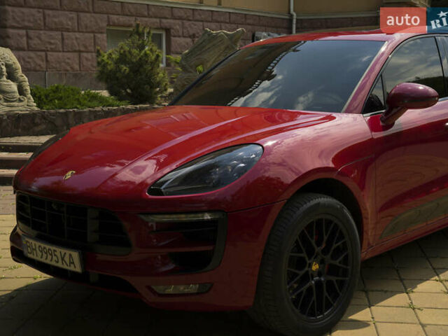 Красный Порше Масан, объемом двигателя 3 л и пробегом 102 тыс. км за 41500 $, фото 1 на Automoto.ua