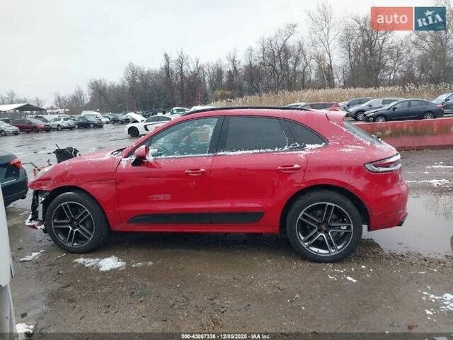 Красный Порше Масан, объемом двигателя 3 л и пробегом 102 тыс. км за 33445 $, фото 5 на Automoto.ua