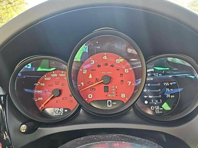 Красный Порше Масан, объемом двигателя 0 л и пробегом 90 тыс. км за 37700 $, фото 6 на Automoto.ua