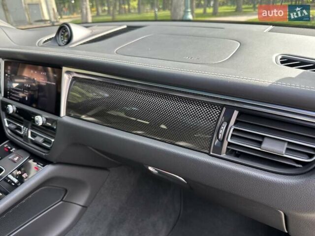 Червоний Порше Масан, об'ємом двигуна 1.98 л та пробігом 45 тис. км за 65000 $, фото 40 на Automoto.ua