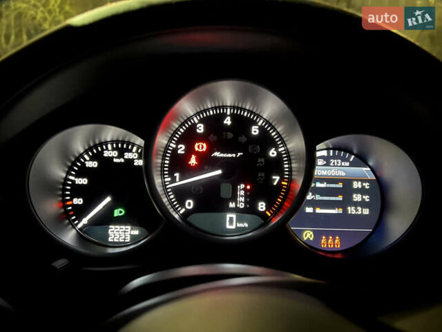 Красный Порше Масан, объемом двигателя 1.98 л и пробегом 22 тыс. км за 80800 $, фото 17 на Automoto.ua