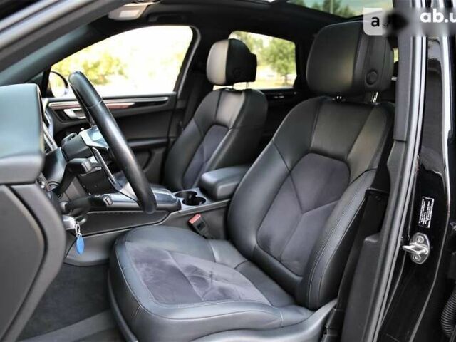 Порше Масан, объемом двигателя 3 л и пробегом 96 тыс. км за 36900 $, фото 8 на Automoto.ua