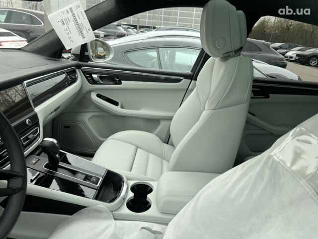Порше Масан, объемом двигателя 3 л и пробегом 1 тыс. км за 135451 $, фото 30 на Automoto.ua