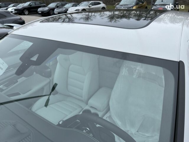 Порше Масан, объемом двигателя 3 л и пробегом 1 тыс. км за 135451 $, фото 37 на Automoto.ua
