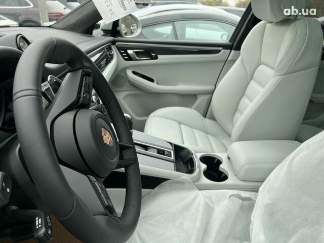 Порше Масан, объемом двигателя 3 л и пробегом 1 тыс. км за 135451 $, фото 31 на Automoto.ua