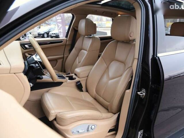 Порше Масан, объемом двигателя 3 л и пробегом 151 тыс. км за 30000 $, фото 8 на Automoto.ua