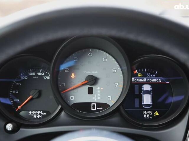Порше Масан, объемом двигателя 3 л и пробегом 33 тыс. км за 63000 $, фото 15 на Automoto.ua