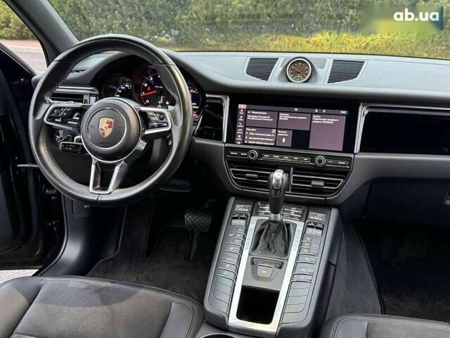 Порше Масан, объемом двигателя 2 л и пробегом 48 тыс. км за 43900 $, фото 18 на Automoto.ua