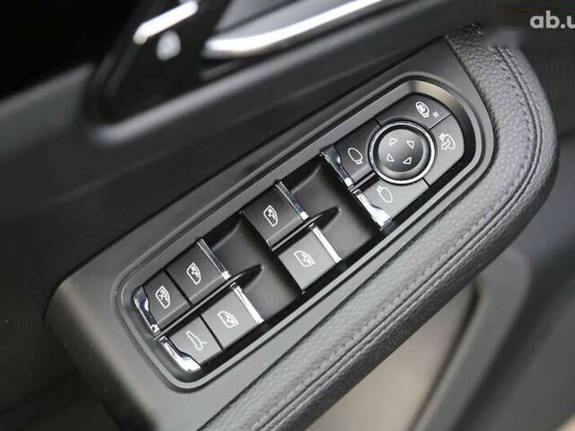 Порше Масан, объемом двигателя 3 л и пробегом 33 тыс. км за 63000 $, фото 23 на Automoto.ua