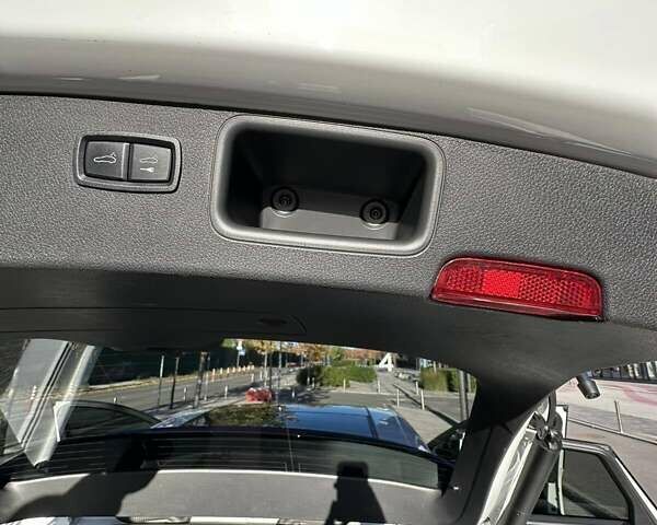 Порше Масан, объемом двигателя 3 л и пробегом 195 тыс. км за 26800 $, фото 59 на Automoto.ua