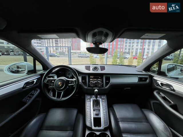 Порше Масан, объемом двигателя 3 л и пробегом 155 тыс. км за 25900 $, фото 22 на Automoto.ua