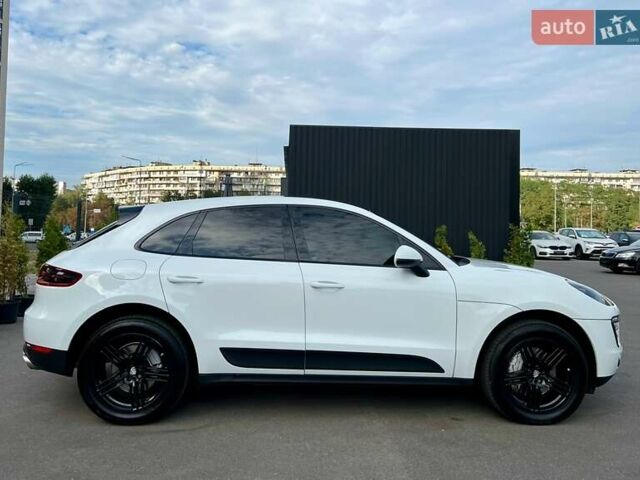 Порше Масан, объемом двигателя 3 л и пробегом 155 тыс. км за 25900 $, фото 10 на Automoto.ua