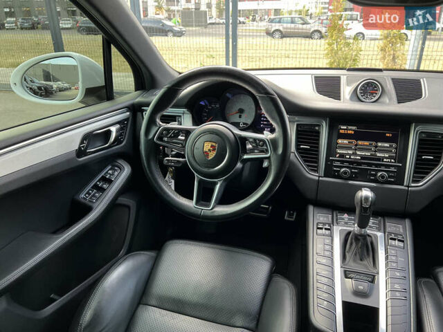 Порше Масан, объемом двигателя 3 л и пробегом 155 тыс. км за 25900 $, фото 20 на Automoto.ua