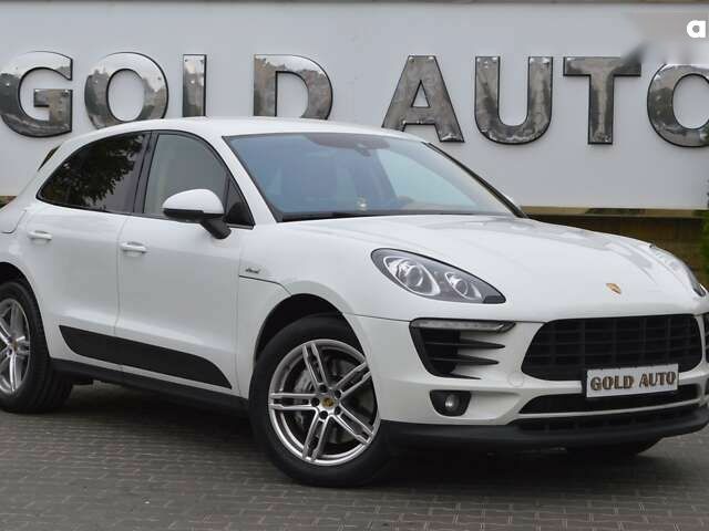 Порше Масан, объемом двигателя 3 л и пробегом 164 тыс. км за 32900 $, фото 1 на Automoto.ua