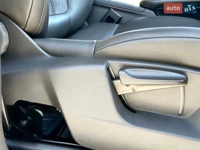 Порше Масан, объемом двигателя 1.98 л и пробегом 72 тыс. км за 41900 $, фото 18 на Automoto.ua